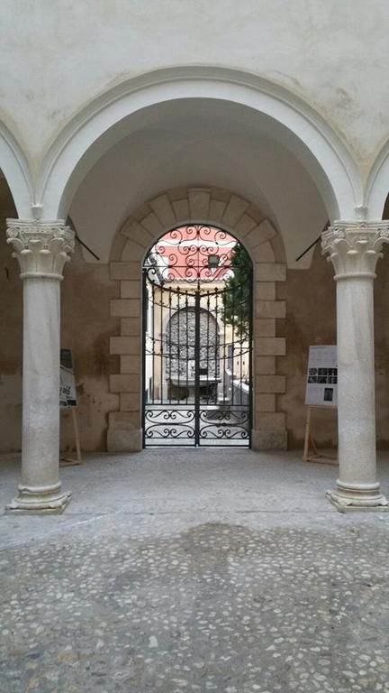B&B Il Vicoletto LʼAquila Dış mekan fotoğraf